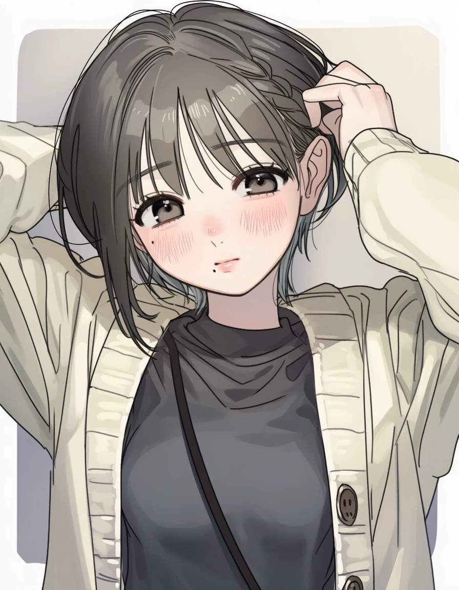 外出前に髪を整える月城怜奈